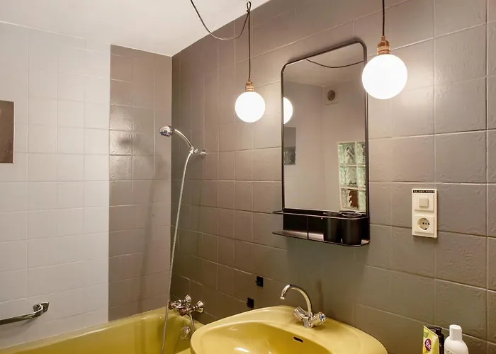 Uriges Achtzehn53 بيت للعطل *