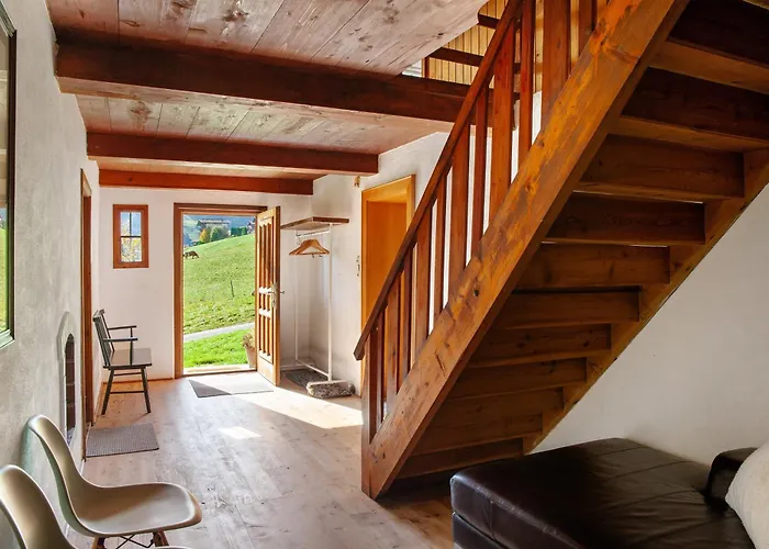 Uriges Achtzehn53 أوبيراو